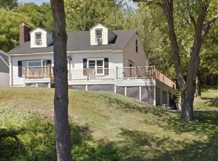 75 Crystal Lake Rd, Averill Park, NY 12018