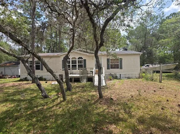 5719 W Stockholm Ln, Dunnellon, FL 34433
