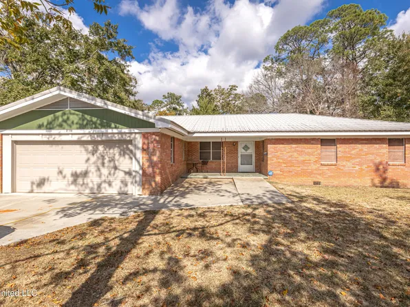 2408 Callie Rd, Gautier, MS 39553