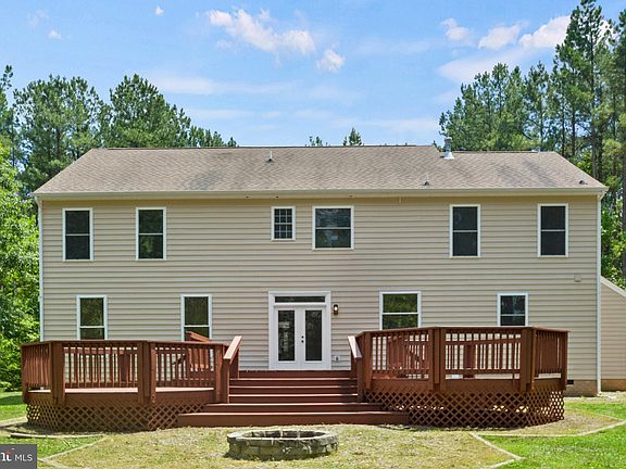5th image of 15404 Beaver Den Ln