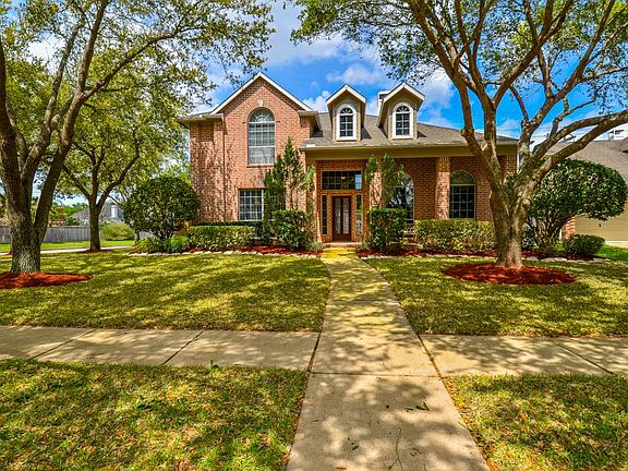 2nd image of 6323 Goodlowe Park