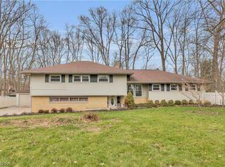 6624 Ronjoy Pl, Youngstown, OH
