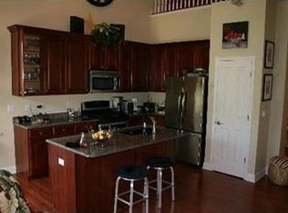 1672 Briarheath Dr, Aurora, IL 60505