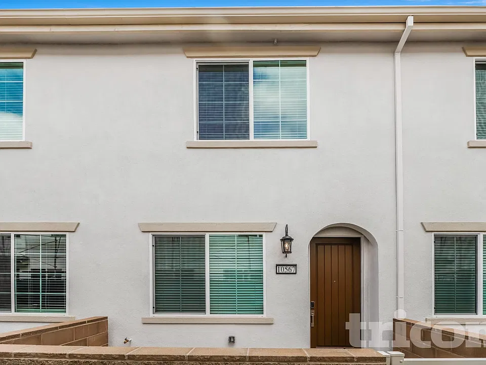 10567 Vina Ct