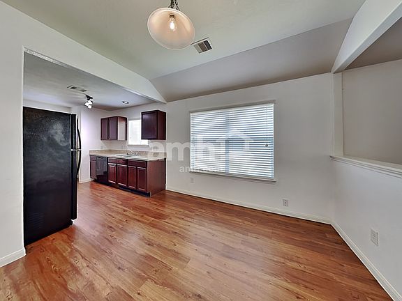 5th image of 6019 Brenwood Trails Ln