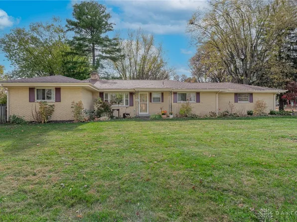 3649 Ceylon Cir, Dayton, OH 45430