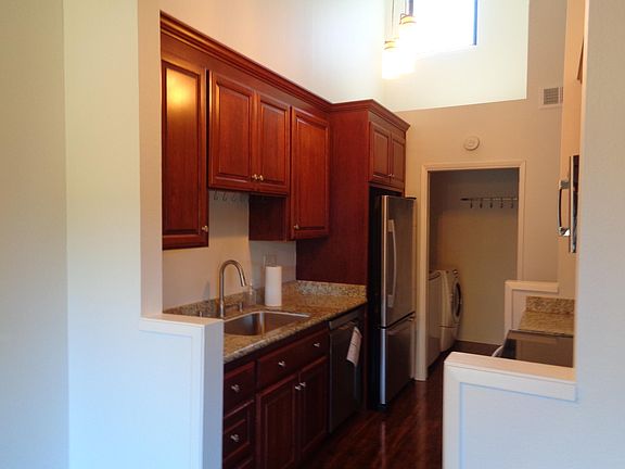 2nd image of 3348 La Mesa Dr APT 14