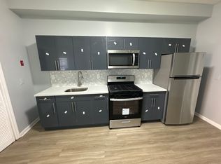 424 E Main St #2L, Bridgeport, CT 06608
