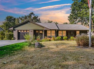 2006 Richton Rd, Steger, IL 60475