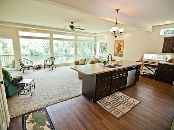 4th image of 2318 Homewood Ave #2