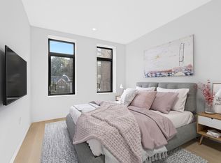 48-50 41st St #2B, Sunnyside, NY 11104