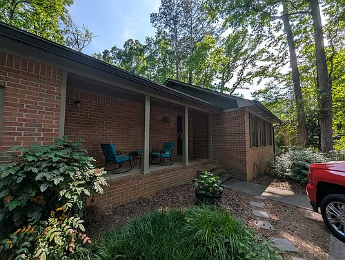 110 Riverdale Dr Photo 1