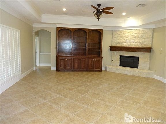 5th image of 4311 Wentworth Dr