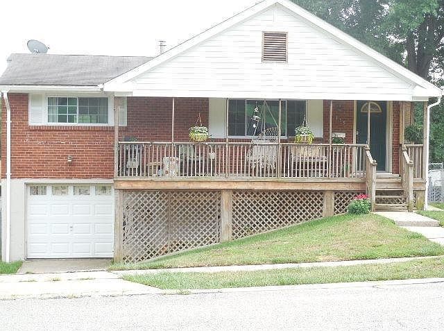 1st image of 119 Brookwood Dr