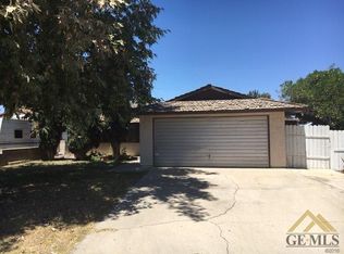 232 W 1st St, Buttonwillow, CA 93206