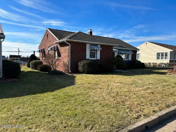 213 Rose St, Lock Haven, PA 17745