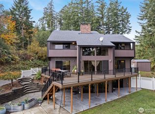 1048 12th Avenue, Fox Island, WA 98333