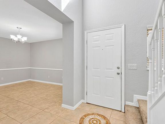 4th image of 11635 Crest Creek Dr