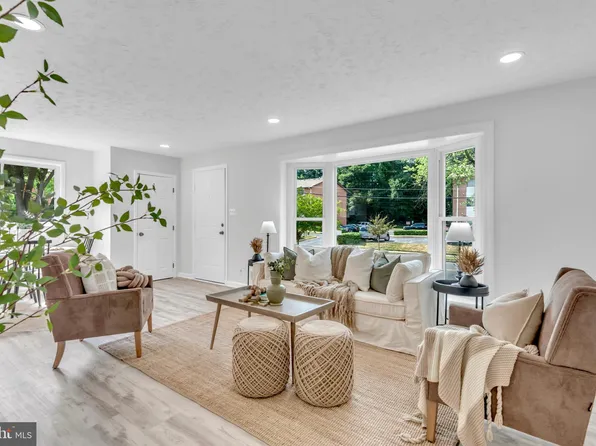 2304 Olson St, Temple Hills, MD 20748