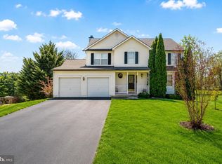 1949 Winston Dr, Hagerstown, MD 21740