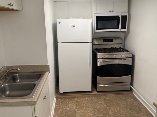 2605 Van Buren St APT 2