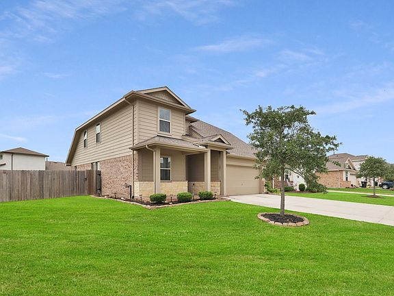 3rd image of 430 Walnut Branch Dr