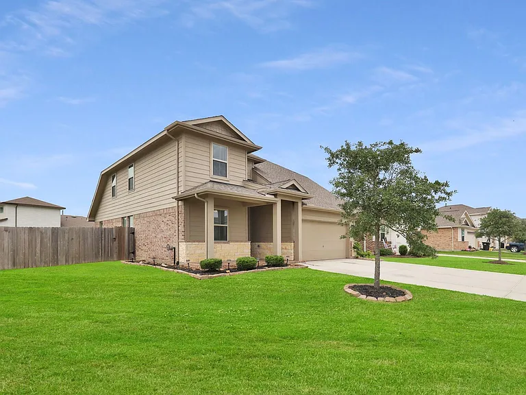 430 Walnut Branch Dr — Photo 3