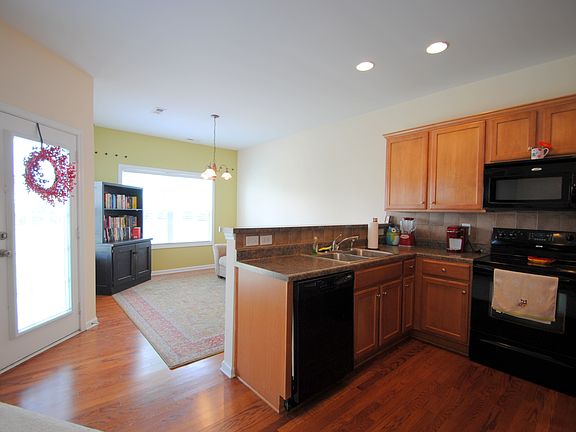 5th image of 9708 Walkers Glen Dr NW
