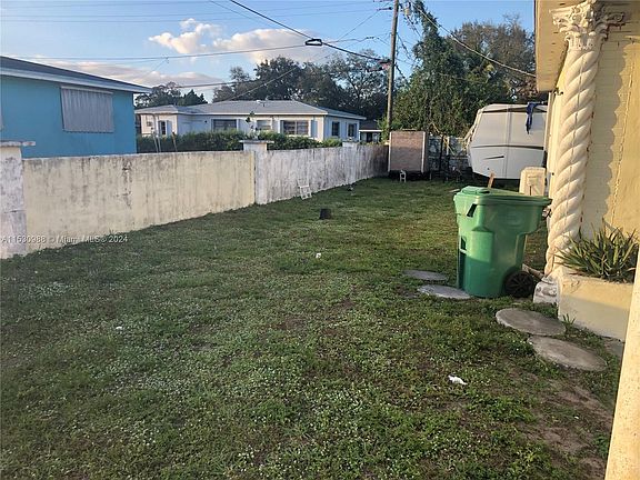 4th image of 2311 NW 91st St