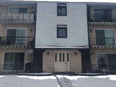 7248 W 86th St APT 2B, Bridgeview, IL, 60455