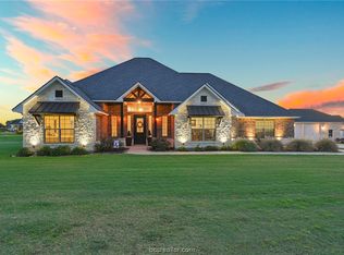 7049 River Ridge Dr, College Station, TX 77845