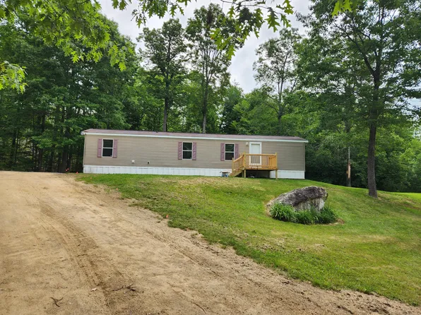 153 Sodom Road, Hebron, ME 04238