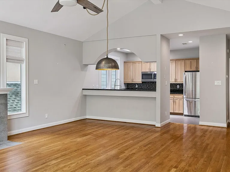 5104 Floyd St — Photo 21