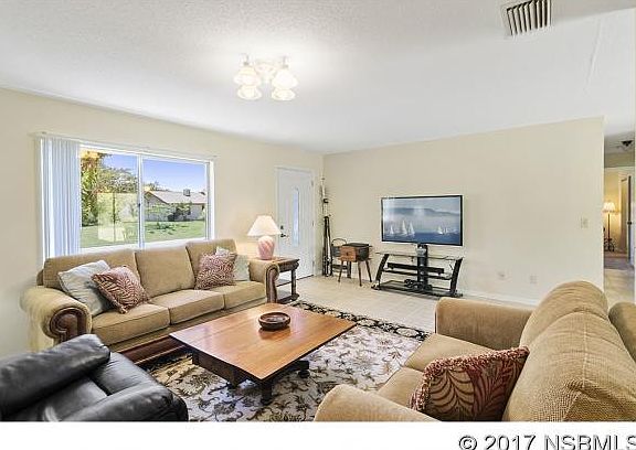 2nd image of 3223 Queen Palm Dr