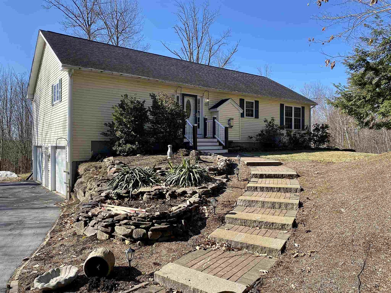 164 Colby Road, Weare, NH 03281 Zillow