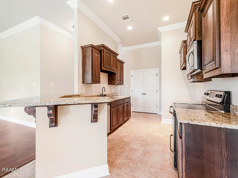244 Rosemary Pl — Photo 11