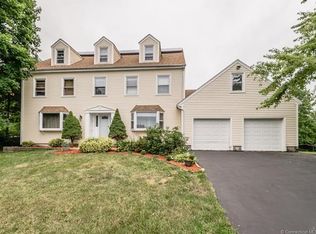 644 Gilbert Ave, Hamden, CT 06514