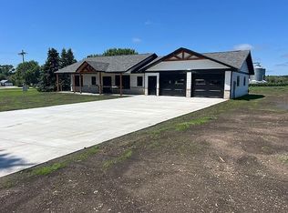 111 S Beech St, Sutherland, IA 51058