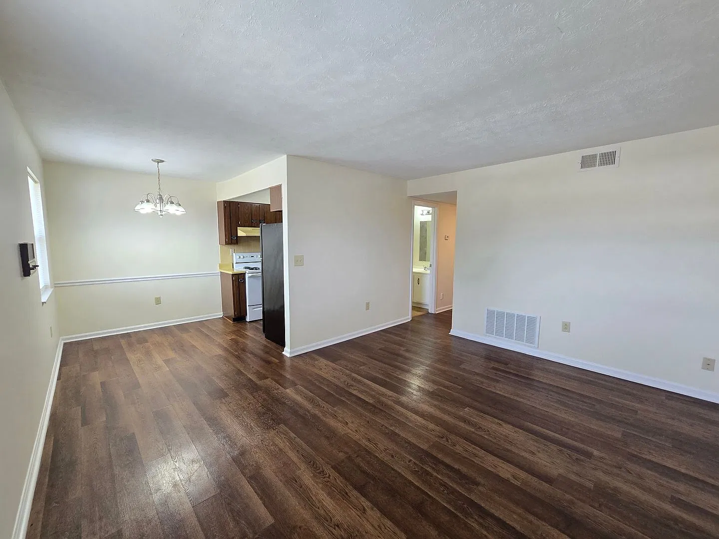3212springfielddr — Photo 4