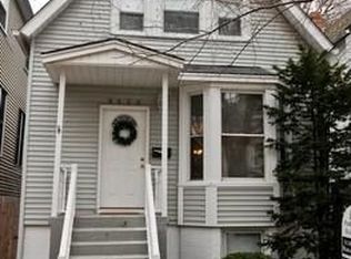 3826 N Lakewood Ave, Chicago, IL 60613