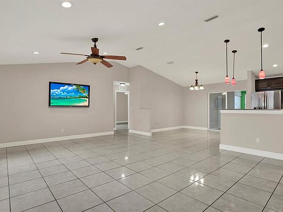 5th image of 15710 SW 23RD COURT ROAD