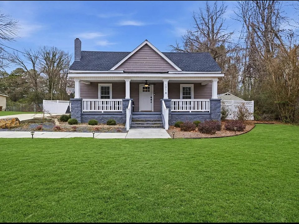 1716 Chapel Hill Rd