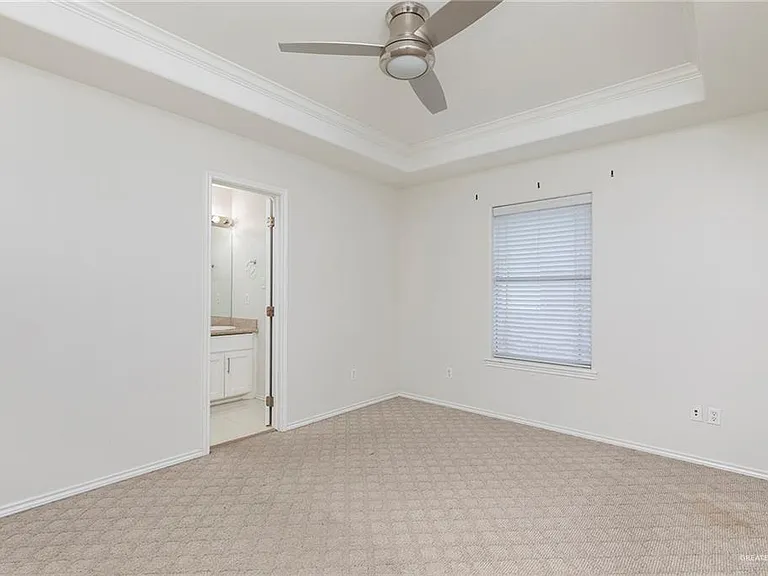 103 S 48th Ln #1 — Photo 10