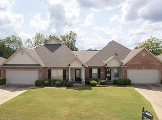 2700 Dyllan Ct, Fort Smith, AR 72908