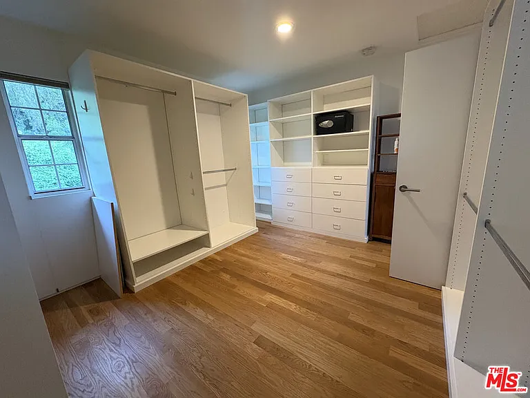 444 W Avenue 37 — Photo 27