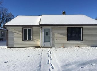 819 Lincoln Ave SW, Huron, SD 57350