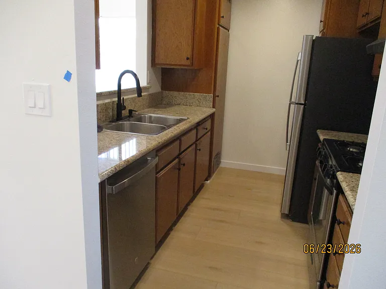 2310 Del Mar Rd #12 — Photo 4