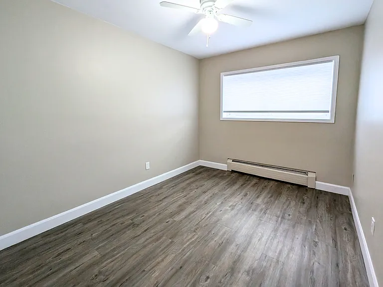 22 Hugo Cres — Photo 17