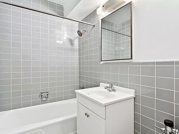 5th image of 69 5th Ave APT 9C