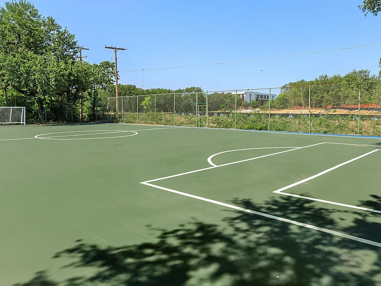 Villas at Alameda — Photo 15